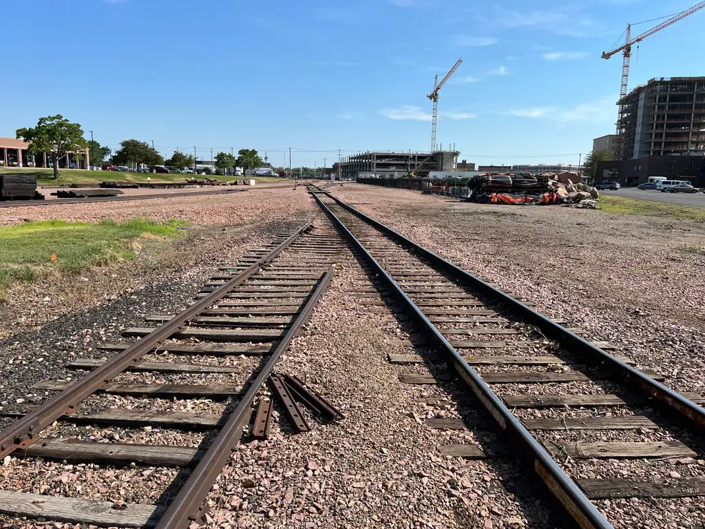Sioux Falls Diamond Railroad Crossing