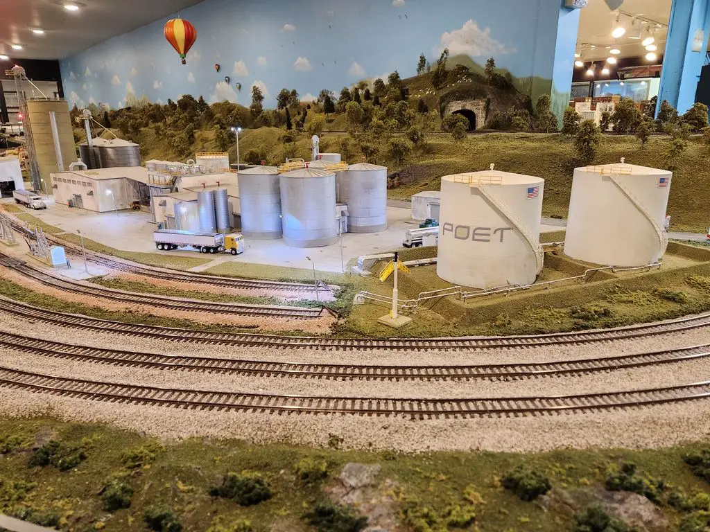 Sioux Valley Model Engineers Society HO Scale Model Railroad
